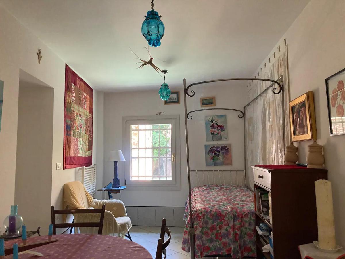 At The Heart Of Apartment *